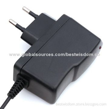 Mobile Phone Charger with 500mA Charging Rate and Single or Dual-color Operating Indicator
